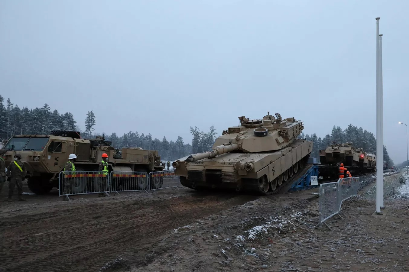 Броят на западните танкове и други оръжия с които Украйна