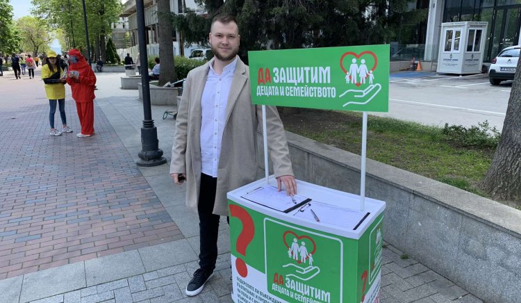 БСП Варна активно събира подписи за референдума против прокарването на
