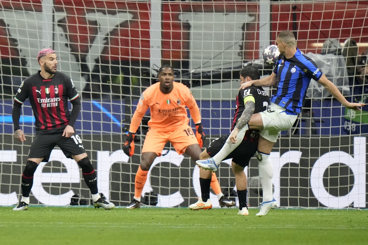 Интер победи Милан с 2 0 в първия полуфинал в Шампионската