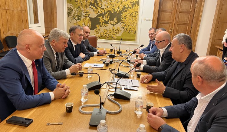 Парламентарната група на БСП за България проведе среща с ръководството
