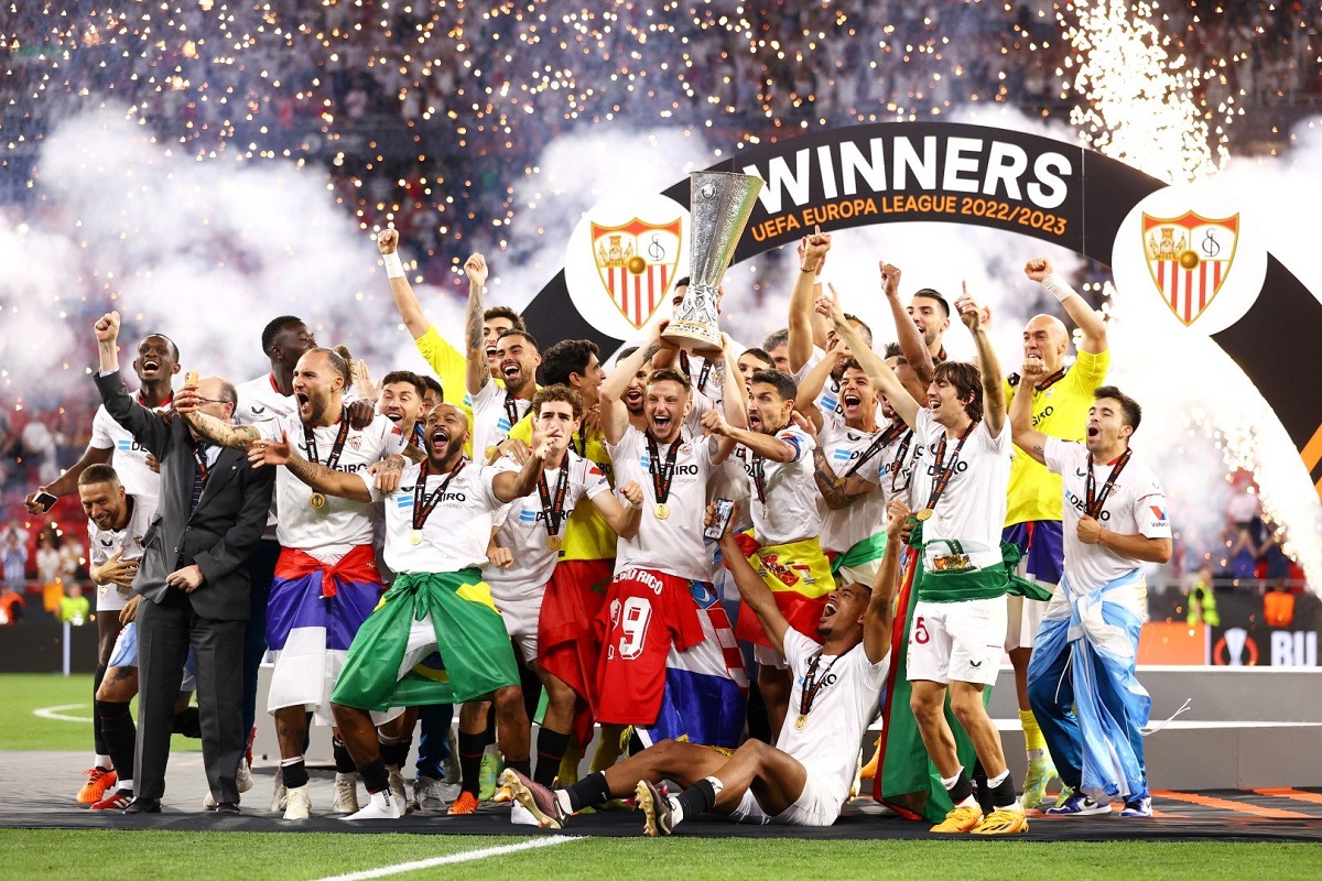 Севиля за седми път спечели турнира Лига Европа след голяма
