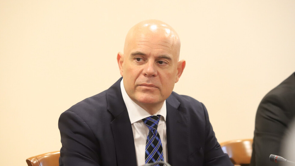 Главният прокурор на Република България внесе в деловодството на 49