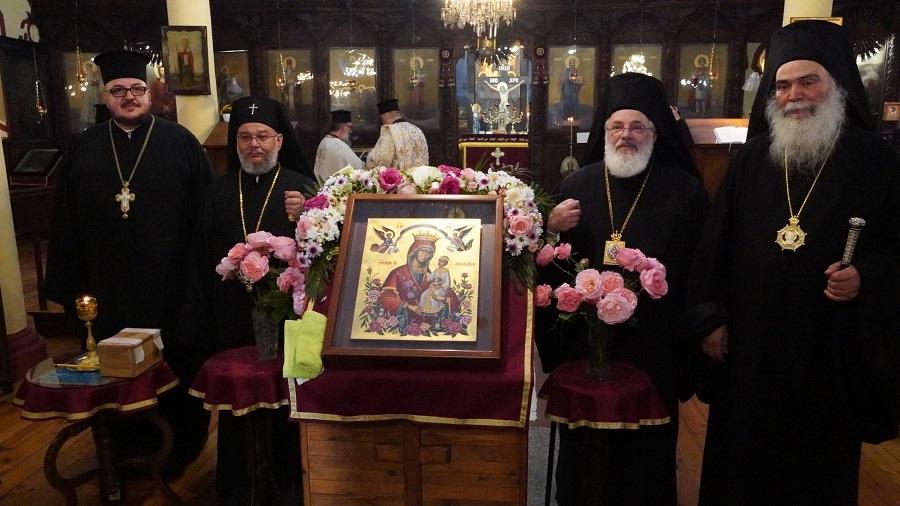 С благословението на старозагорския митрополит Киприан и митрополита на Димотика