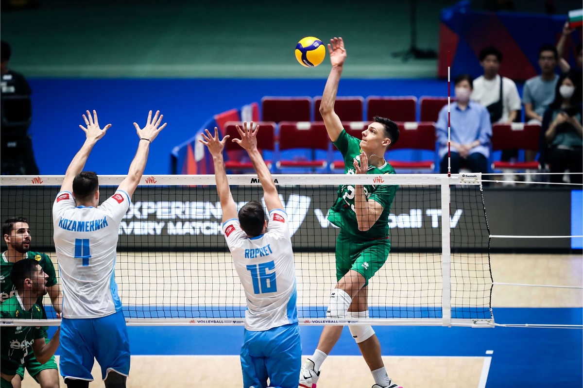 Мъжкият национален отбор по волейбол на България постигна първа победа