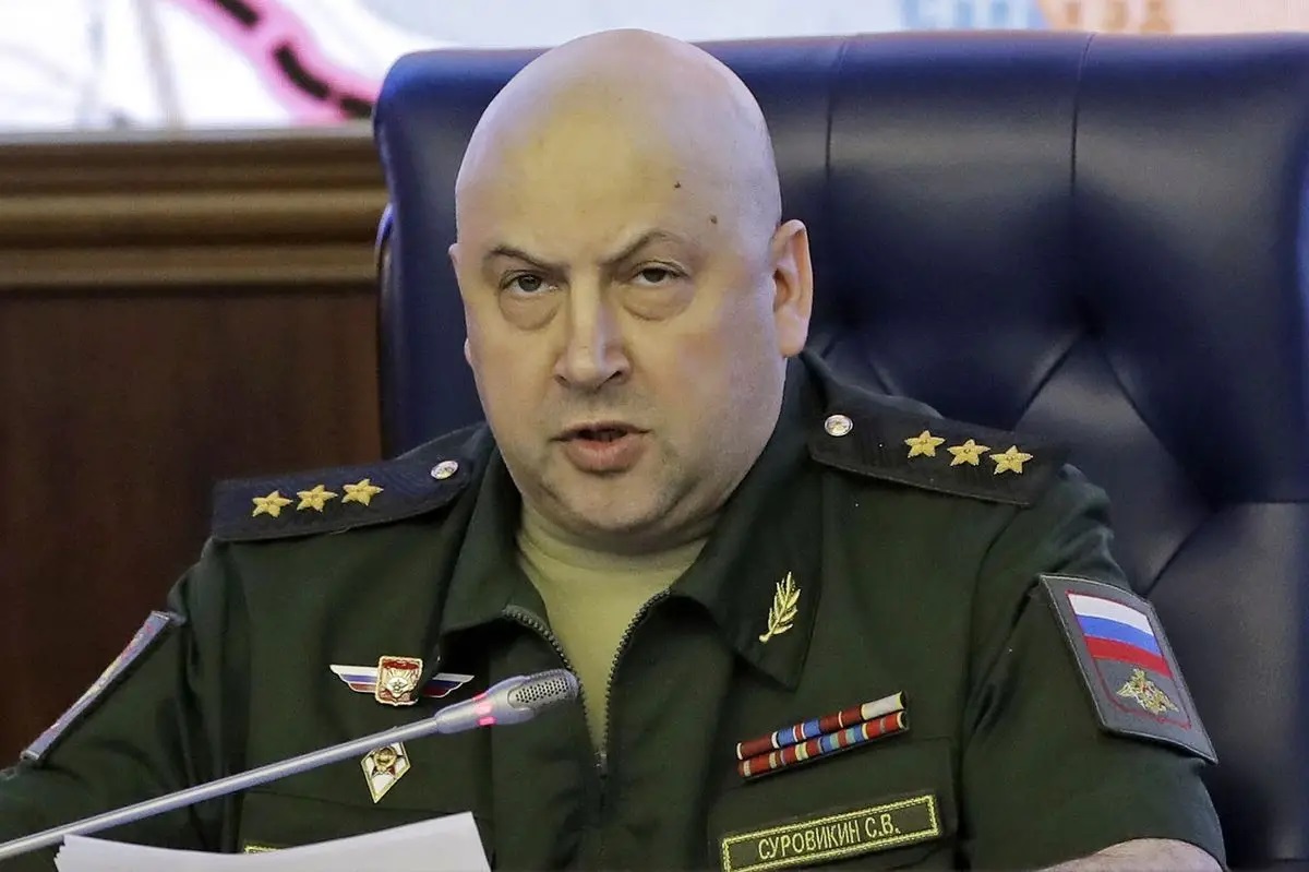 Руският генерал Суровикин, наричан на Запад генерал Армагедон, е бил