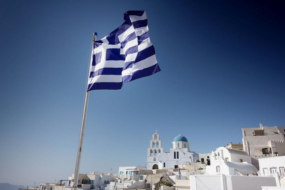 В началото на лятото Гърция въведе нова глоба. Плащаме до