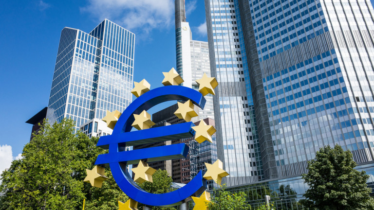 Екстравагантната идея еврото да бъде въведено паралелно с лева като