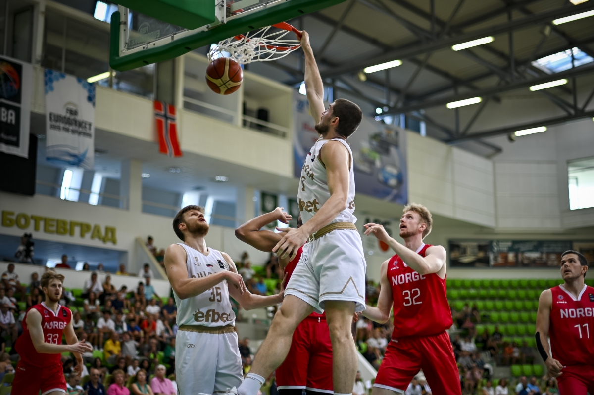 Българският национален отбор по баскетбол върви уверено към Евробаскет 2025