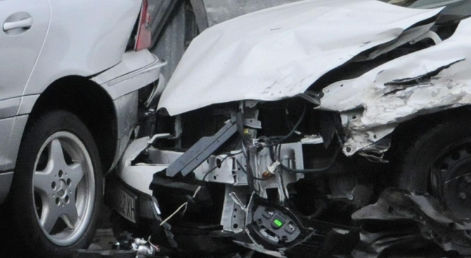 Дрогиран шофьор предизвика катастрофа в Монтана съобщиха от полицията Сигналът за