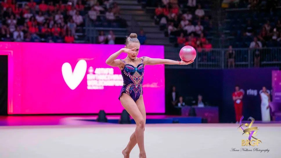 Стилияна Николова донесе първи медал за България от Световното първенство