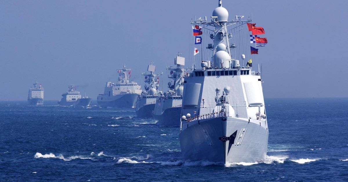 Руски и китайски военни флотилии патрулираха съвместно в Тихия океан