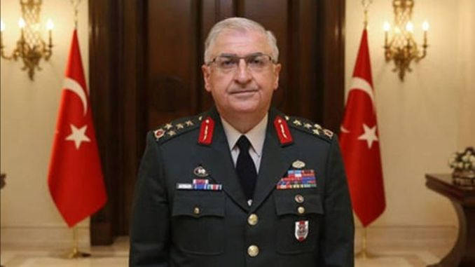 Турският военен министър Яшар Гюлер обяви че се преговаря за