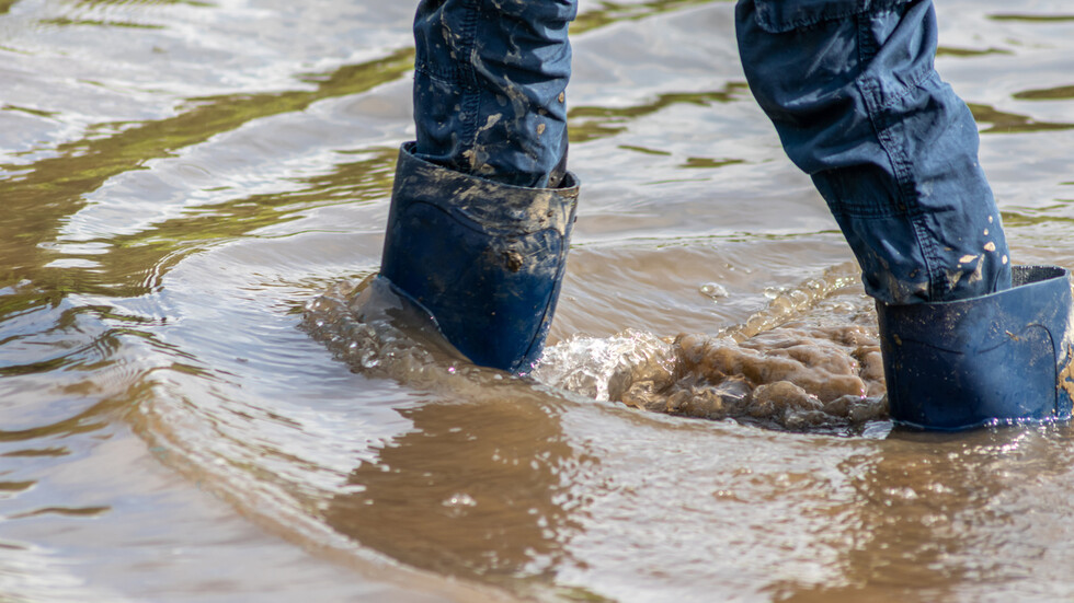 Поройните дъждове в Черна гора предизвикаха наводнения в Рожай и
