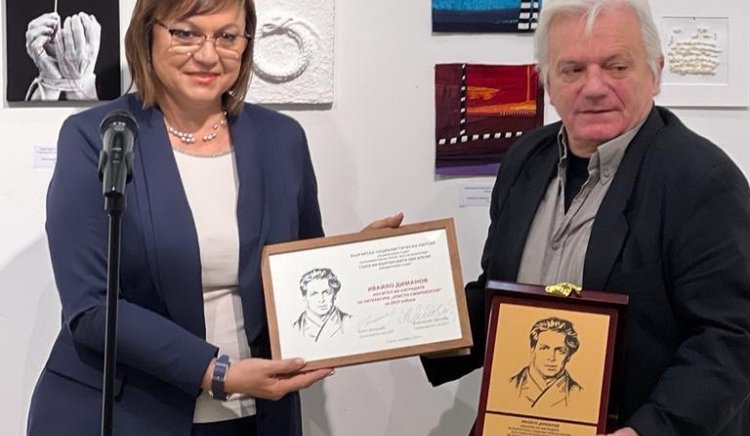 Поетът Ивайло Диманов бе удостоен с Националната награда за литература