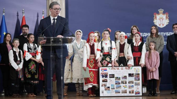 Президентът на Сърбия Александър Вучич прие деца от сръбска националност