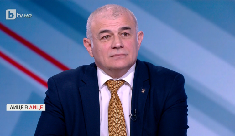 Господин Лазаров има право да се защитава и служебното правителство