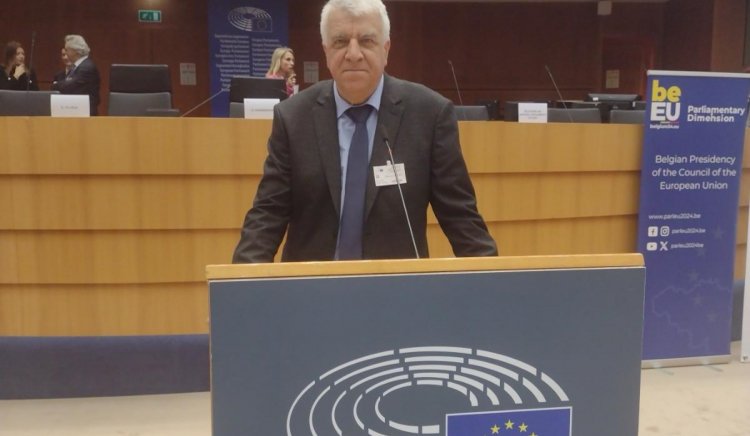 Народният представител от БСП за България проф. Румен Гечев участва