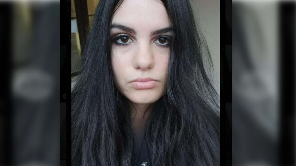 Полицията в Сливен издирва 18 годишната Гергана Цандева съобщиха от пресцентъра