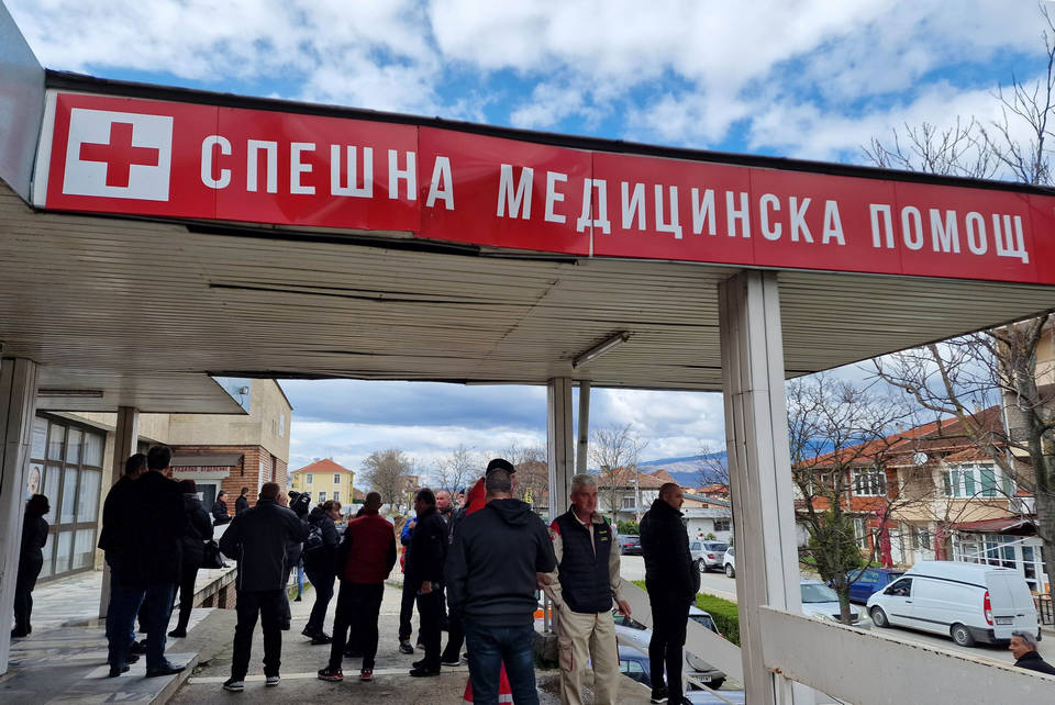 Служители от Центъра за спешна медицинска помощ в Петрич излязоха