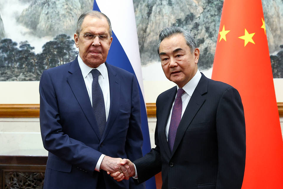 Русия и Китай се споразумяха да започнат диалог за сигурността