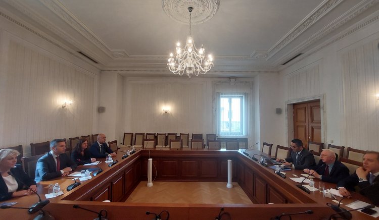 Снимка: БСП към ОССЕ: Служебният кабинет е политически и неспособен да произведе честни избори