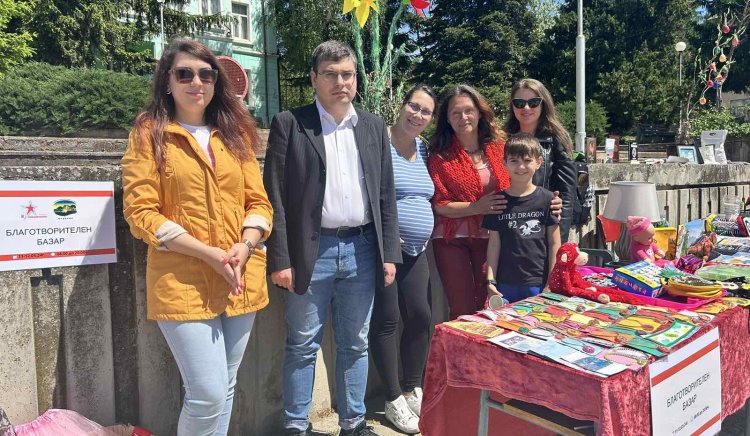 Двудневен благотворителен базар в Леденик Великотърновско проведоха от Младежкото обединение