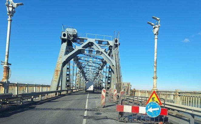 Аварийният ремонт на Дунав мост при Русе който започна вчера