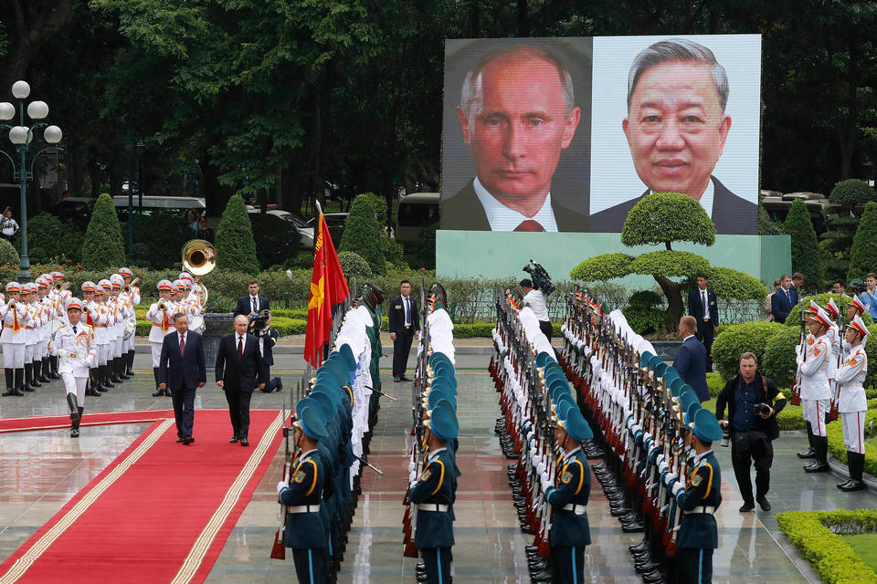 Владимир Путин заяви по време на посещението си във Виетнам