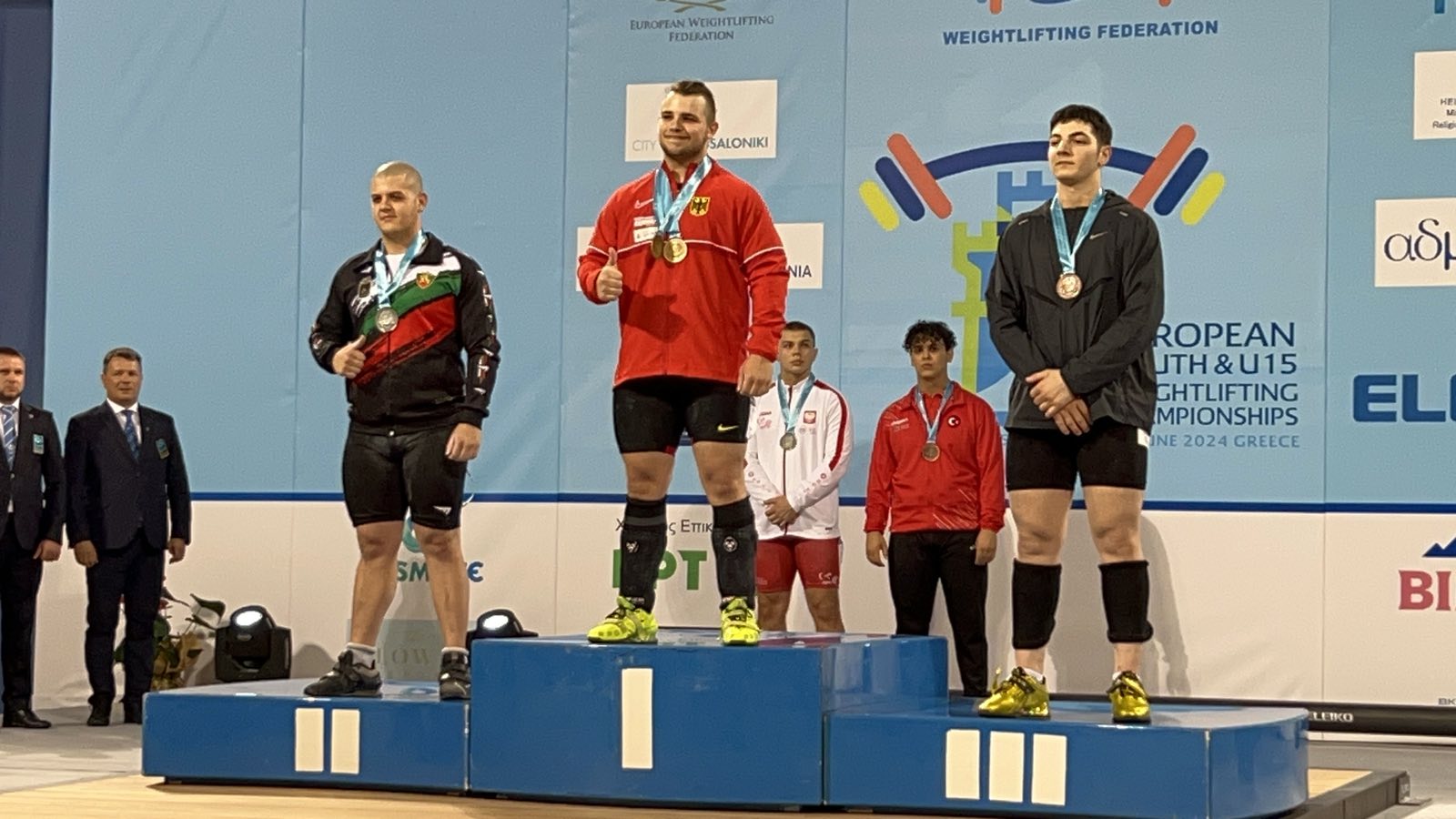 Нови два медала заслужиха българските щангисти на Европейското първенство за