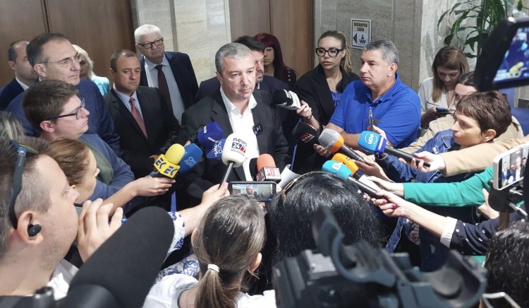 Г на БСП за България внесе решение в Народното събрание