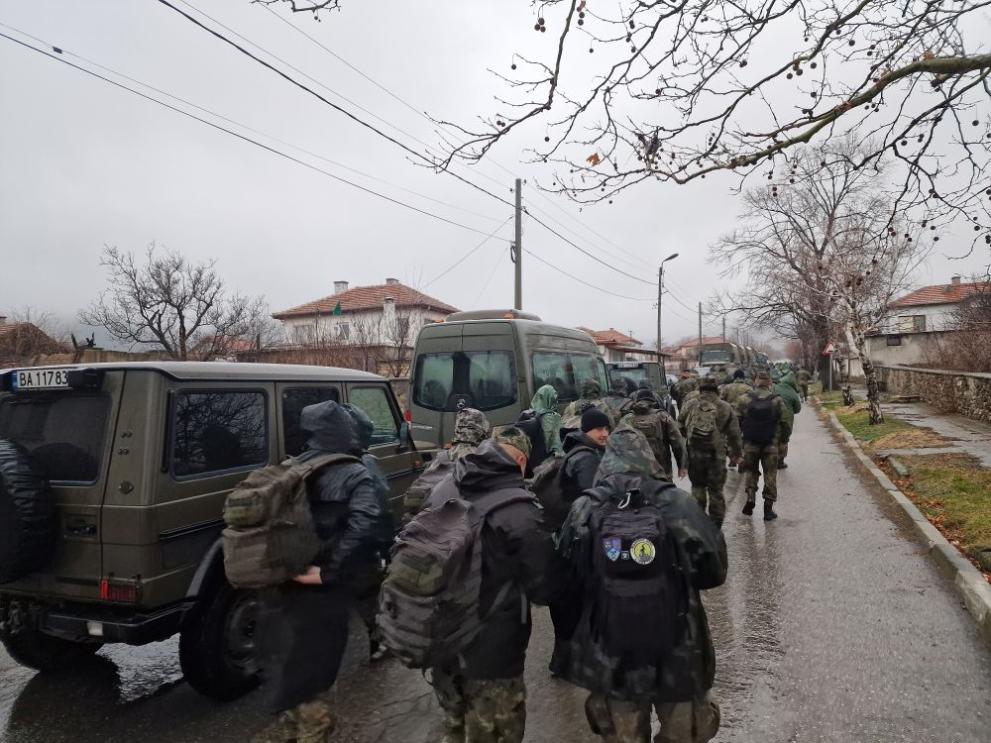 Екипи от Втора механизирана бригада на Сухопътните войски и днес