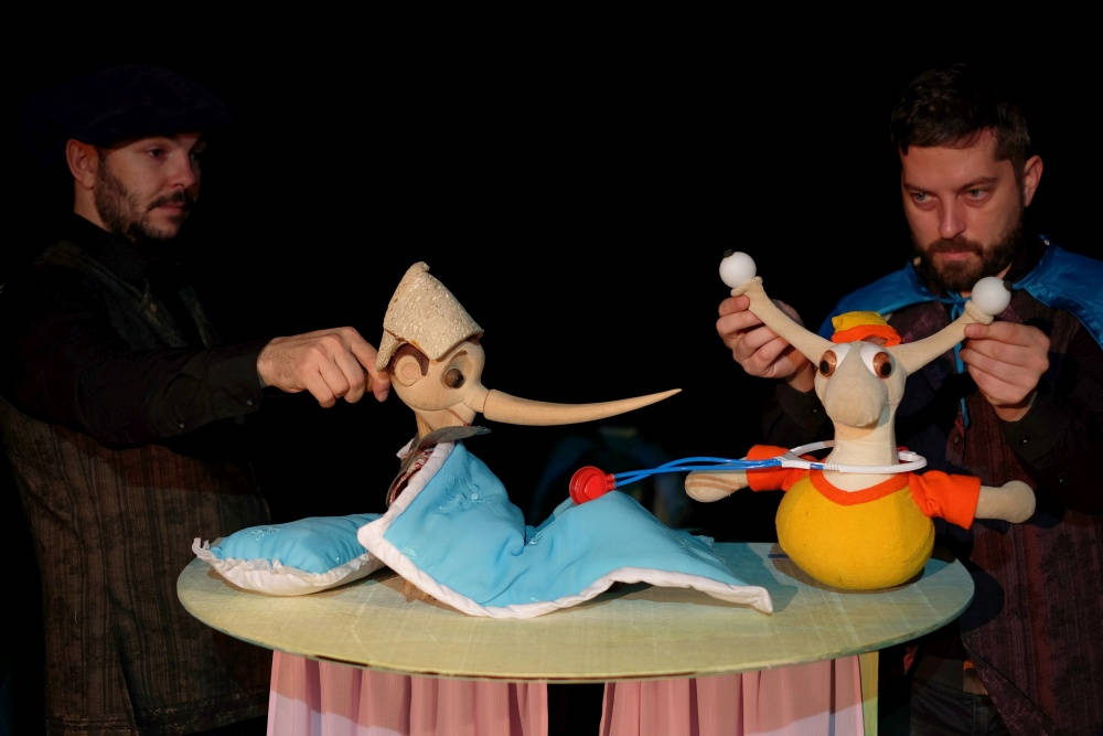 В съботния афиш на Куклен театър Весел на 8 март