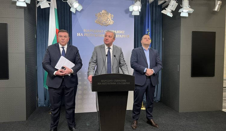 Управляващото мнозинство предлага безплатни лекарства за лечение на остри вирусни