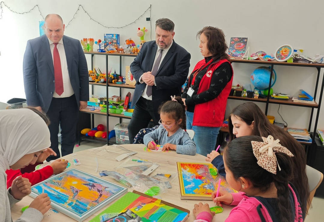 България трябва да поддържа готовност и устойчив капацитет за прием