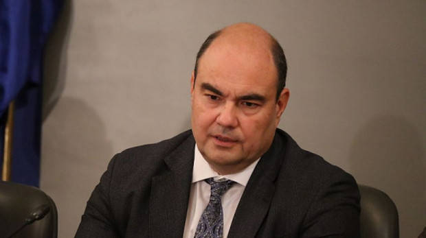 Александър Величков е новият управител на Лукойл България най големия