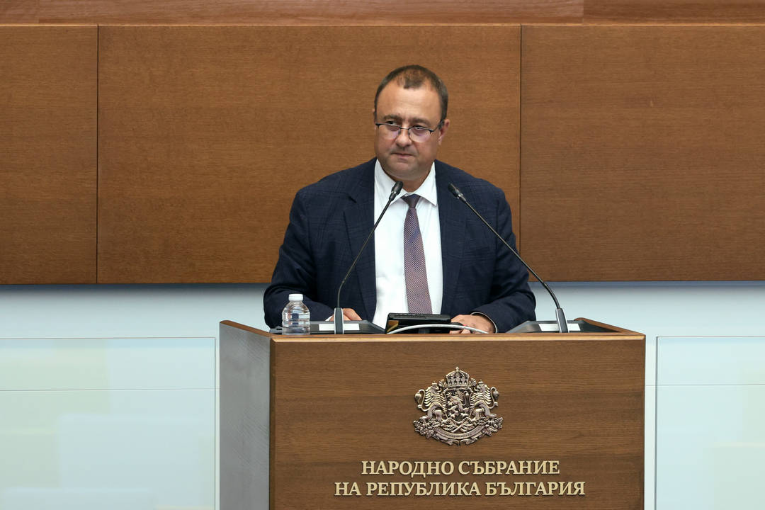 Министърът на регионалното развитие и благоустройството Иван Иванов не се