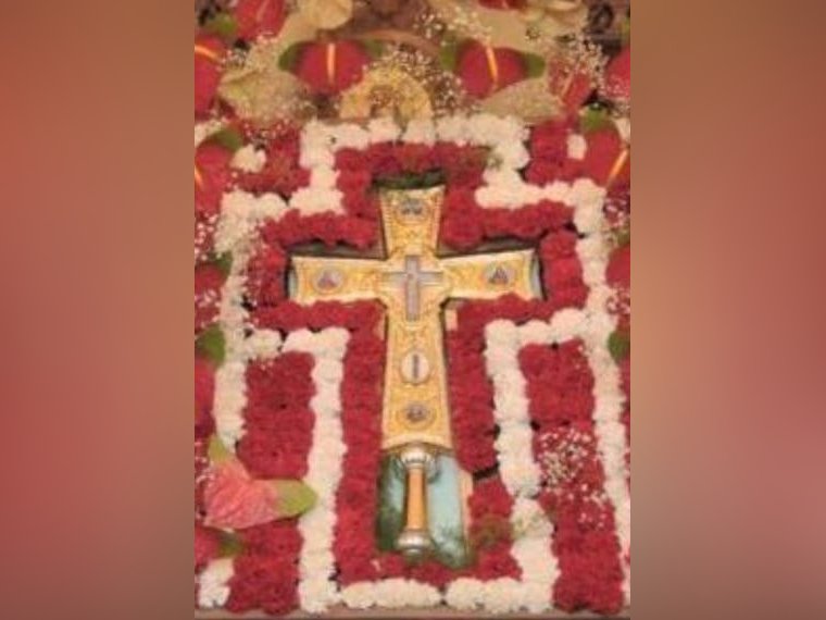 Празник в чест на светия и животворящ Кръст Празникът Изнасяне на