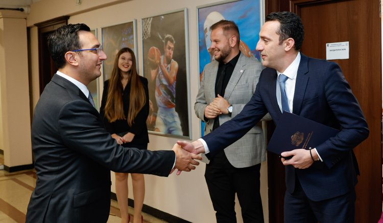 Министърът на младежта и спорта Иван Пешев проведе работна среща