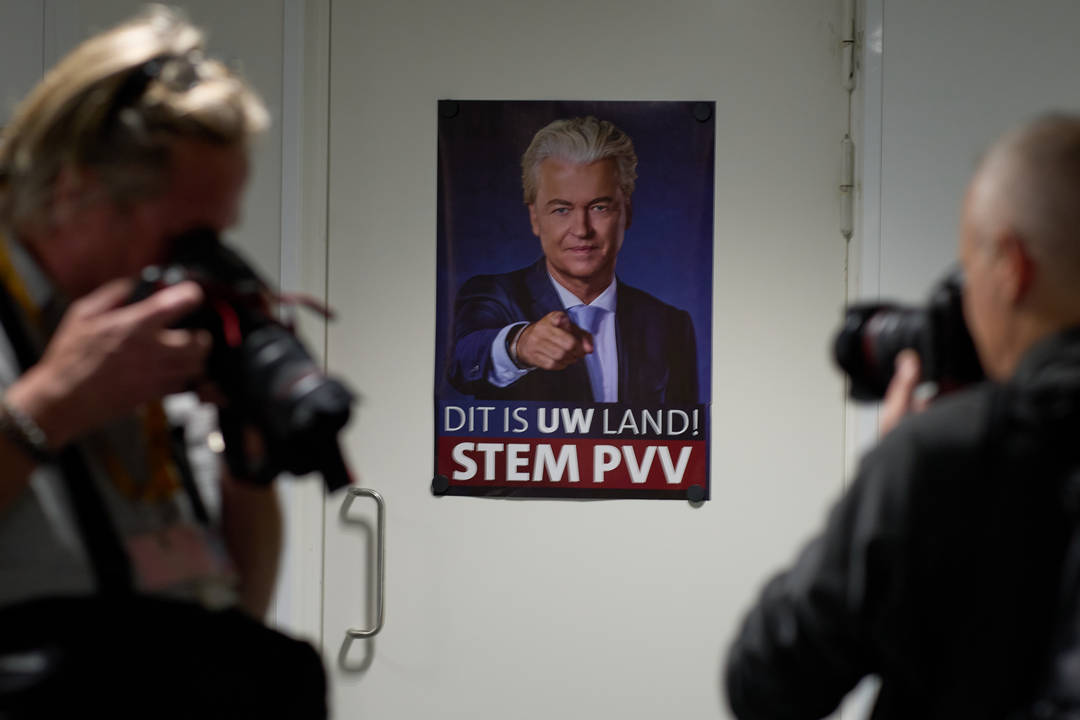 Центристката партия Д66 Демократи 66 триумфира на изборите в Нидерландия