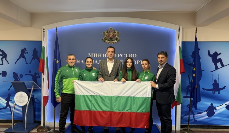 Министърът на младежта и спорта Иван Пешев пожела успех на