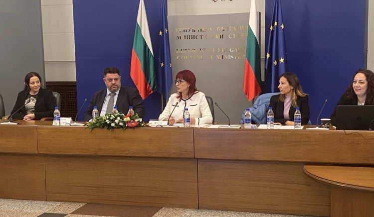 75 са жертвите на трафик идентифицирани от Националната комисия за