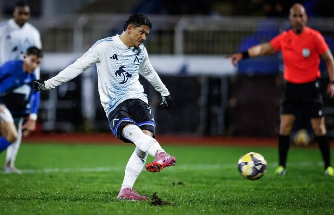 Левски приключи годината в Първа лига с изразителна победа над