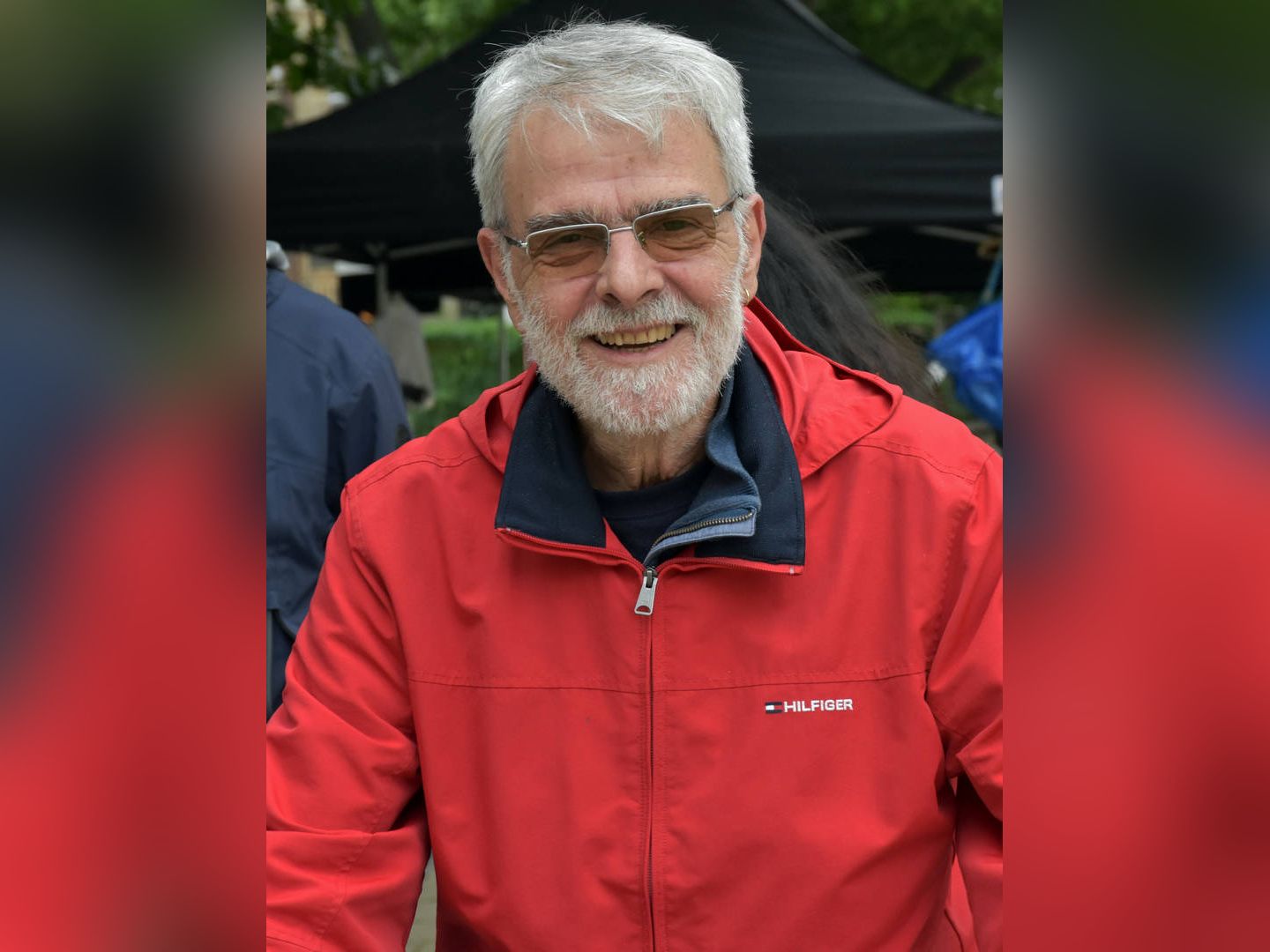 ИВАЙЛО ПЕНЧЕВ завършва операторско майсторство във ВГИК в Москва 1982