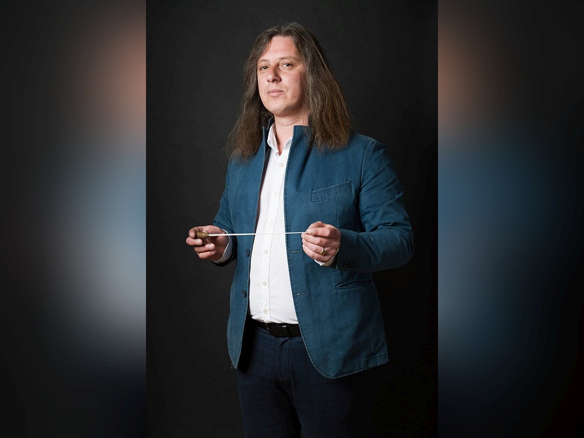 Музикална феерия с изпълнения на популярни произведения от обичани опери