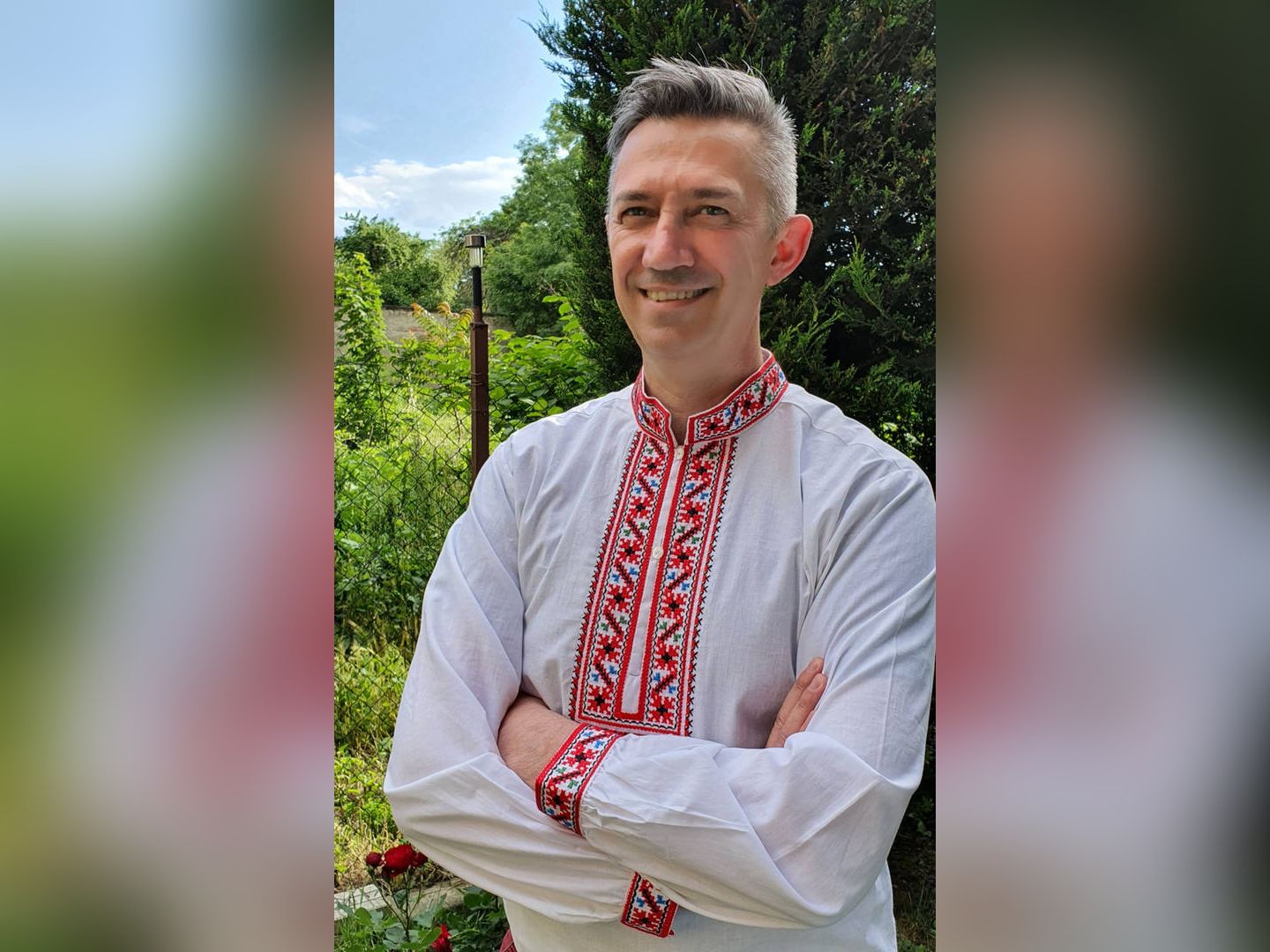 СТОЯН ВАРНАЛИЕВ е роден на 19 ноември 1968 г в