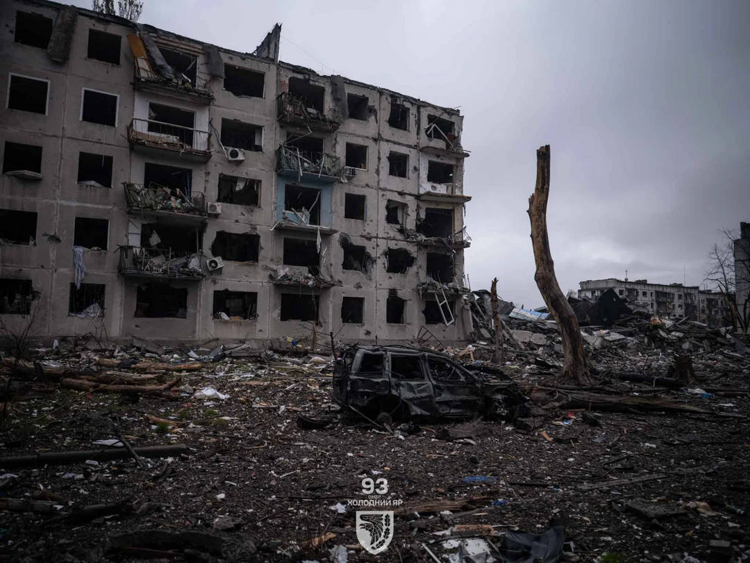 Фил БЪТЛЪР Геополитика Изправени сме пред една неизбежна военна реалност