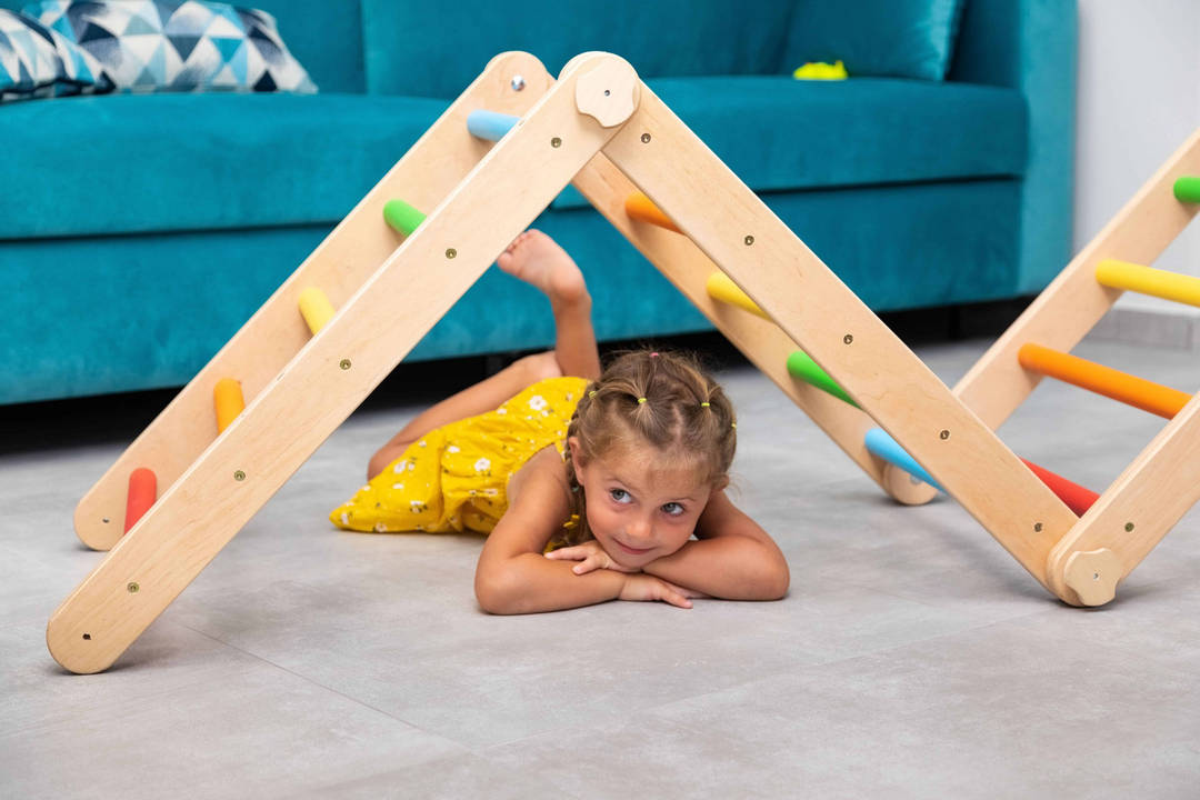 През 2025 г 8844 деца не са били приети в