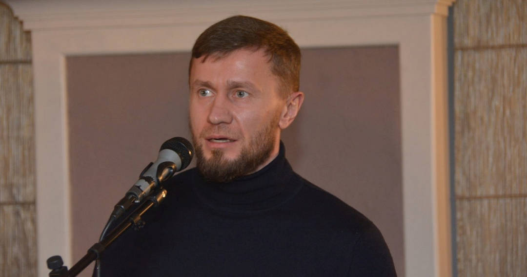 СЕРГЕЙ ЕФИМОВ е роден през 1980 г Служил е в