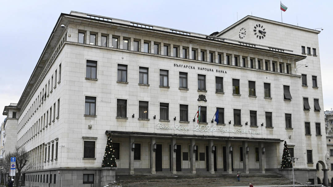 Близо 60 процента от левовете вече са изтеглени от обращение