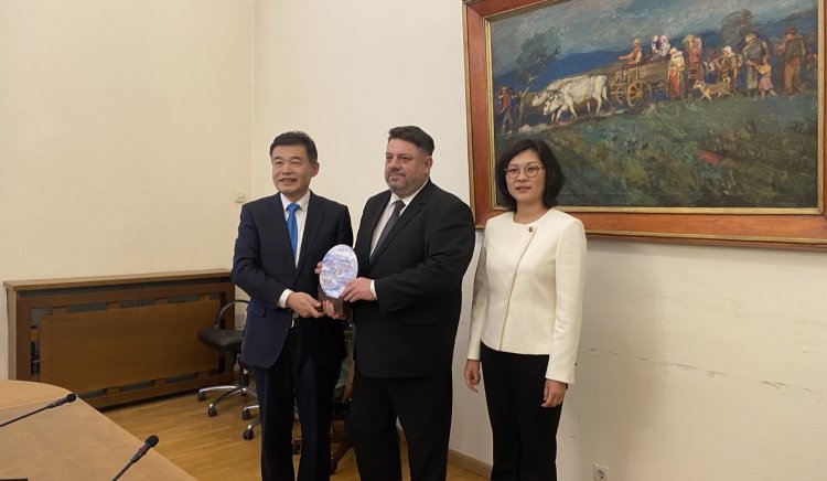 Заместник министър председателят Атанас Зафиров се срещна с Уан Цифън